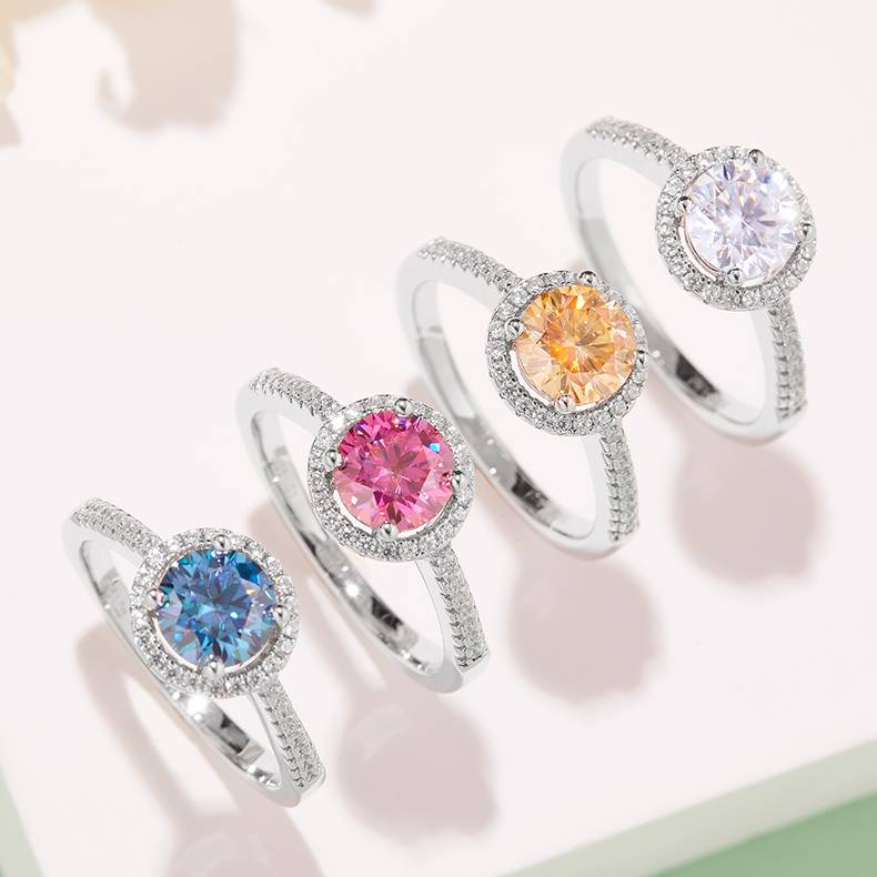直臂豪华圆包S925银镀白金MoissaniteWomen's Ring1ctD级